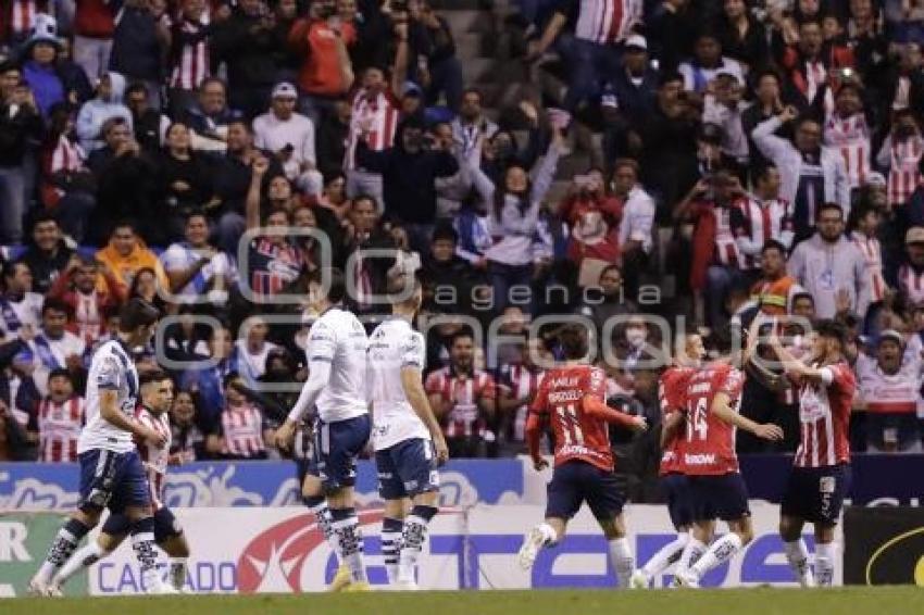 FÚTBOL . CLUB PUEBLA VS CHIVAS