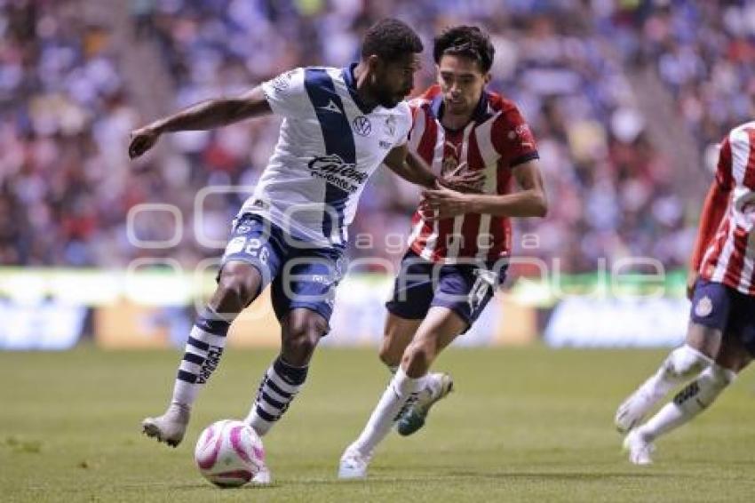 FÚTBOL . CLUB PUEBLA VS CHIVAS