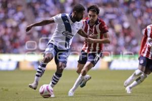 FÚTBOL . CLUB PUEBLA VS CHIVAS