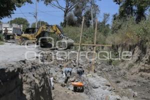 TLAXCALA . CONTRUCCIÓN MURO 