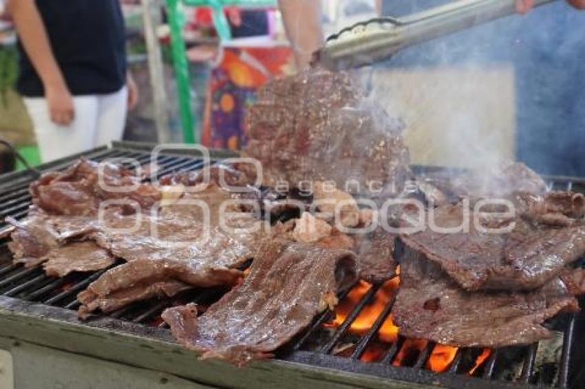 ATLIXCO . FERIA DE LA CECINA