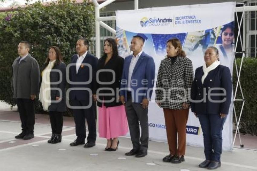 SAN ANDRÉS CHOLULA . CEREMONIA CÍVICA