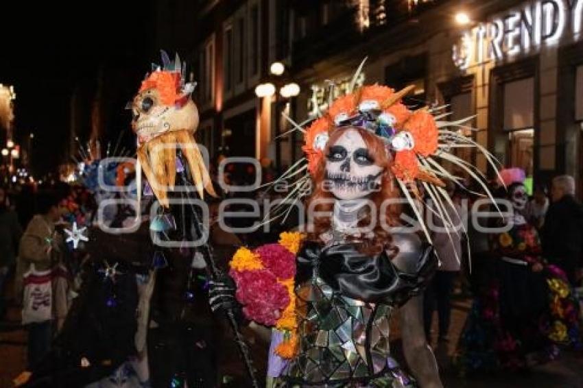 BUAP . PASACALLES DÍA DE MUERTOS