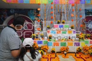 ATLIXCO . OFRENDA COMUNICADORES