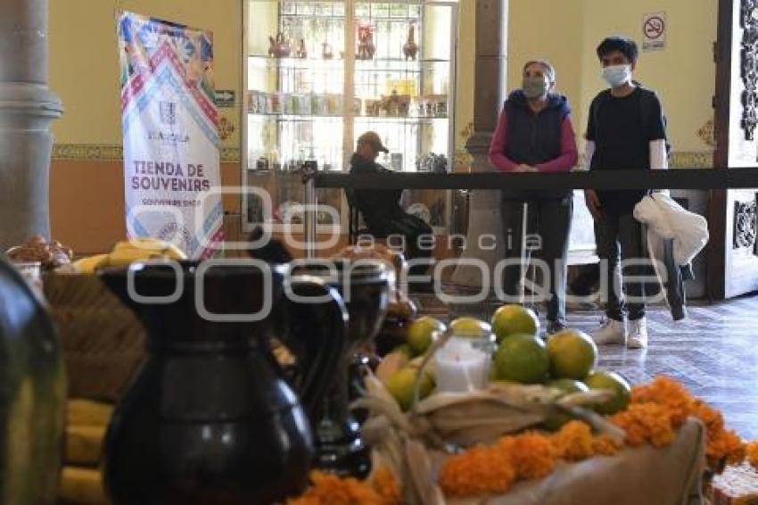 TLAXCALA . DÍA DE MUERTOS . OFRENDA