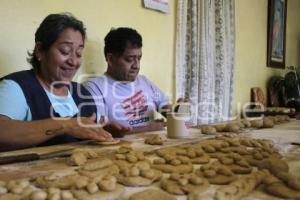 TLAXCALA . PAN DE MUERTO