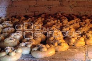 TLAXCALA . PAN DE MUERTO