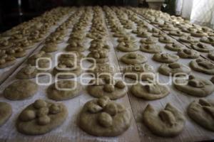 TLAXCALA . PAN DE MUERTO