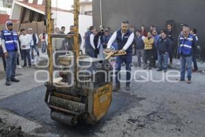 AYUNTAMIENTO . PROGRAMA DE BACHEO