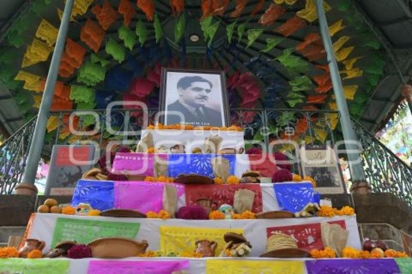 TLAXCALA . OFRENDA MONUMENTAL