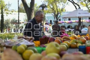 TLAXCALA . OFRENDA MONUMENTAL 