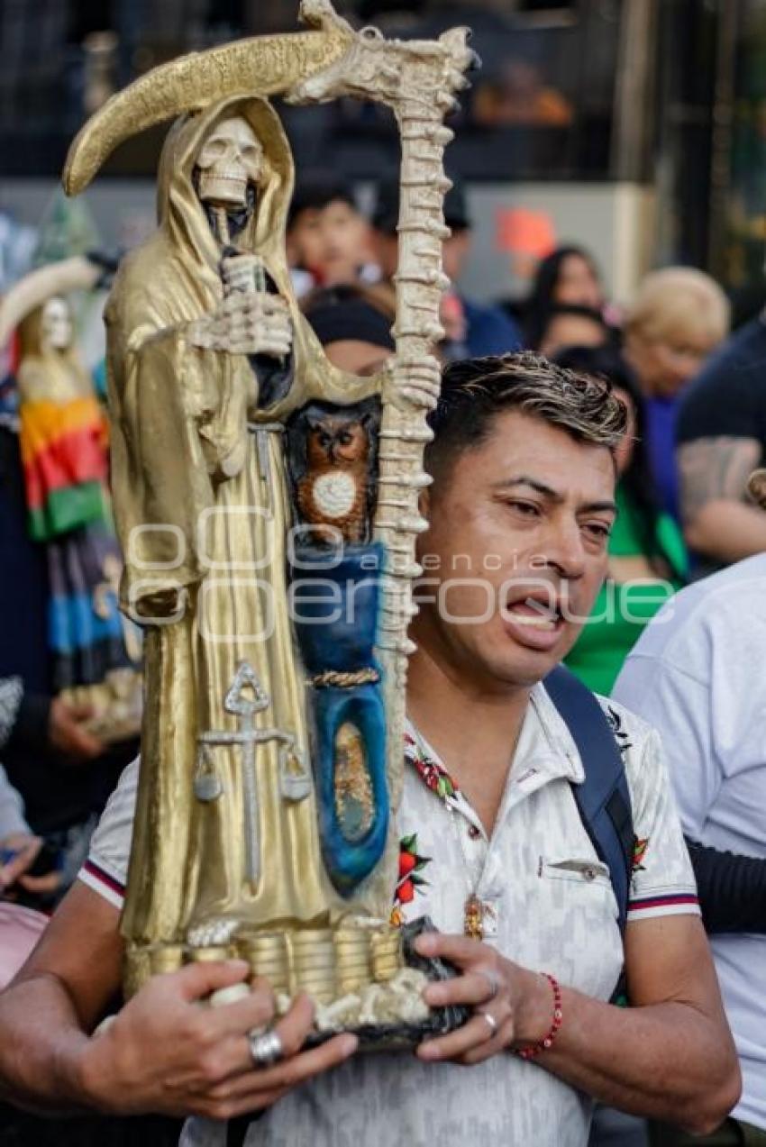 PEREGRINACIÓN . SANTA MUERTE