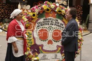 DÍA DE MUERTOS . COLOMBIA . SILLETA FLORES