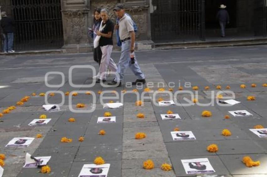 OFRENDA . VÍCTIMAS DE FEMINICIDIOS