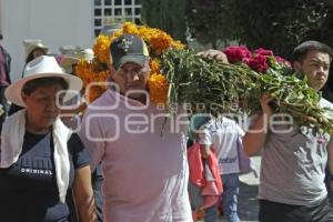 DÍA DE MUERTOS . PANTEÓN MUNICIPAL