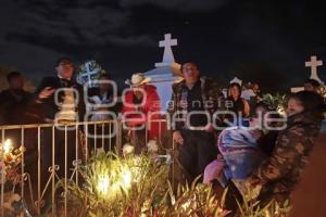 XOCHITLÁN TODOS SANTOS . VELADA