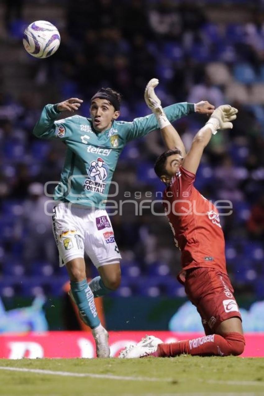 FÚTBOL . CLUB PUEBLA VS LEÓN