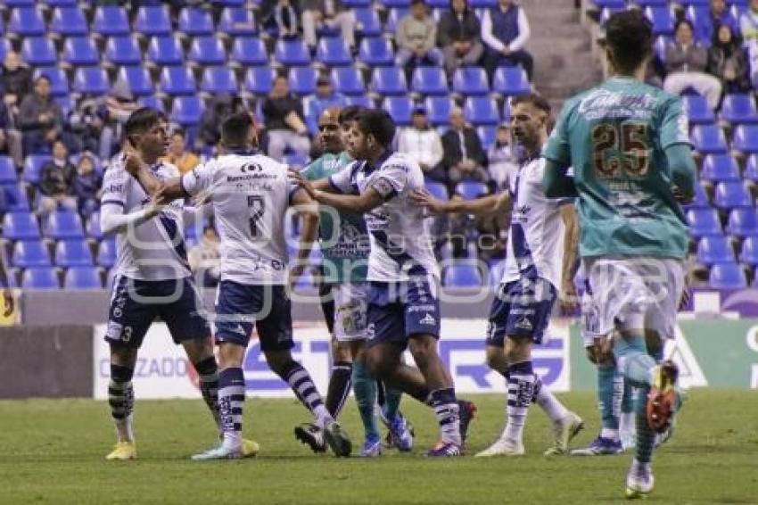 FÚTBOL . CLUB PUEBLA VS LEÓN