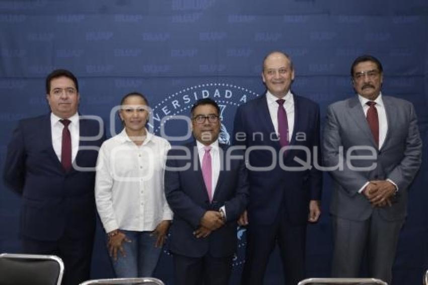 BUAP . CONVENIO DE PÁDEL