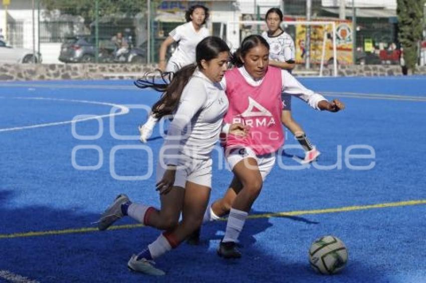 CLUB PUEBLA . VISORÍAS FEMENIL