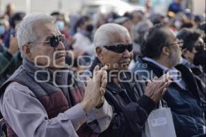 AYUNTAMIENTO . CONTIGO VEREMOS MÁS