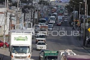 CARRETERA FEDERAL TEHUACÁN . TRÁFICO