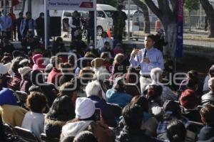 AYUNTAMIENTO . CONTIGO VEREMOS MÁS