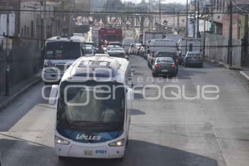 CARRETERA FEDERAL TEHUACÁN . TRÁFICO