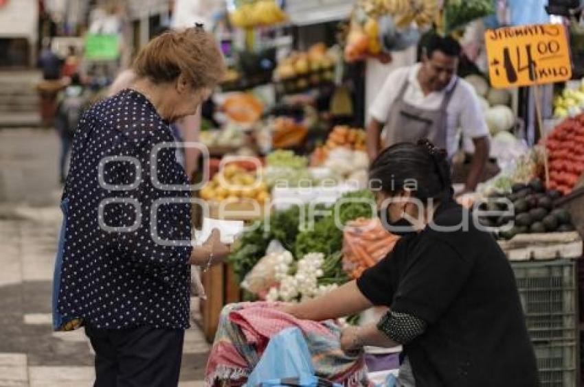 MERCADO AMALUCAN