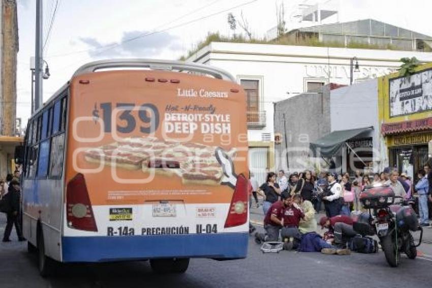 ATROPELLADO . TRANSPORTE PÚBLICO