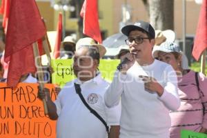 TLAXCALA . MANIFESTACIÓN . AMBULANTES