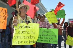 TLAXCALA . MANIFESTACIÓN . AMBULANTES