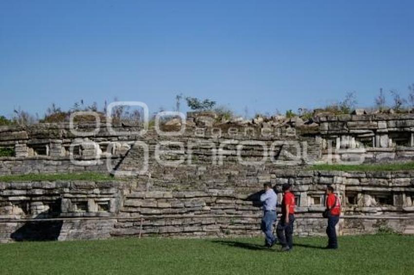 CUETZALAN . ZONA ARQUEOLÓGICA