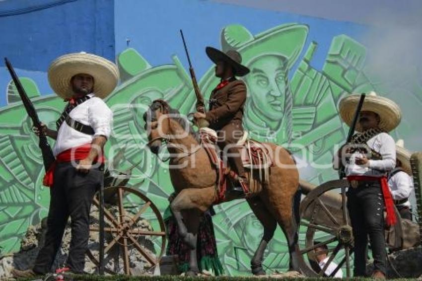 DESFILE . REVOLUCIÓN MEXICANA