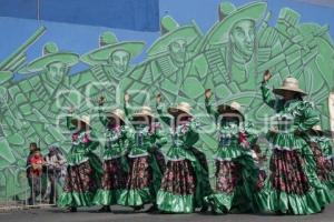 DESFILE . REVOLUCIÓN MEXICANA