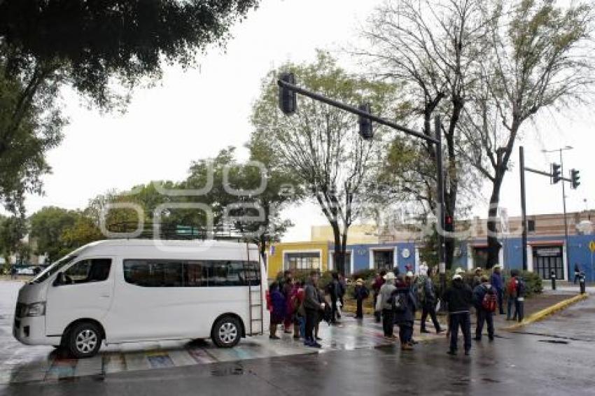 MANIFESTACIÓN . CIERRE VIAL