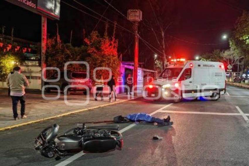 TLAXCALA . MOTOCICLISTA ATROPELLADO