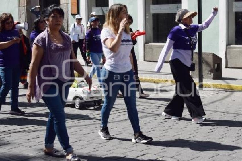 TLAXCALA . MARCHA FEMINISTAS