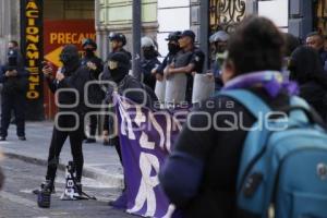 DÍA NARANJA . MARCHA FEMINISTAS