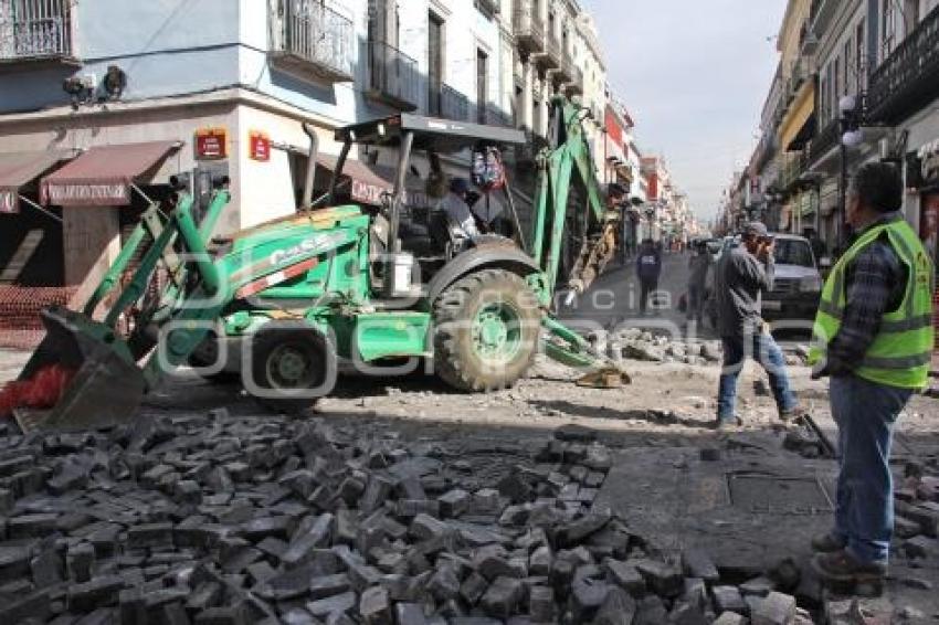 AYUNTAMIENTO . OBRA DE REHABILITACIÓN