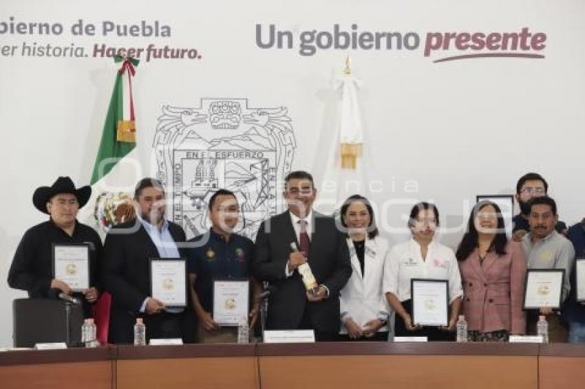 GOBIERNO ESTATAL . MAÑANERA