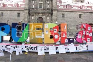 AYUNTAMIENTO . LETRAS PUEBLA