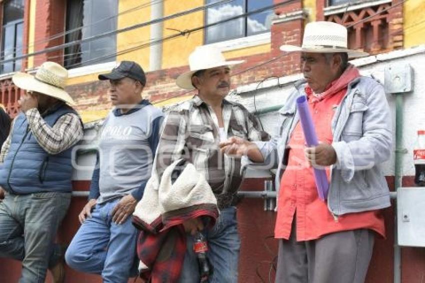 TLAXCALA . MANIFESTACIÓN EJIDATARIOS