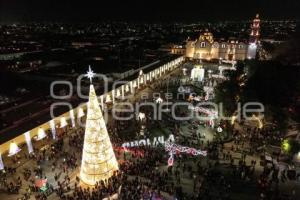 SAN PEDRO CHOLULA . ÁRBOL NAVIDEÑO