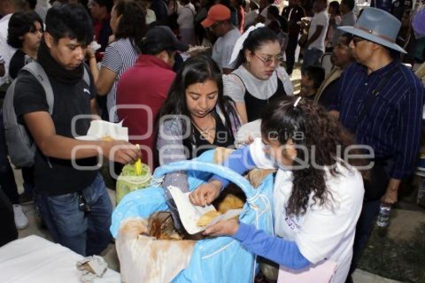 TLAXCALA . FERIA DEL TACO DE CANASTA