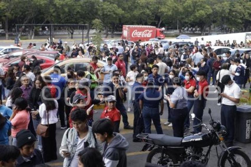 CENTRO COMERCIAL . SISMO