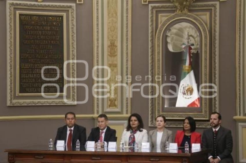 CONGRESO . ENTREGA DE RECONOCIMIENTOS