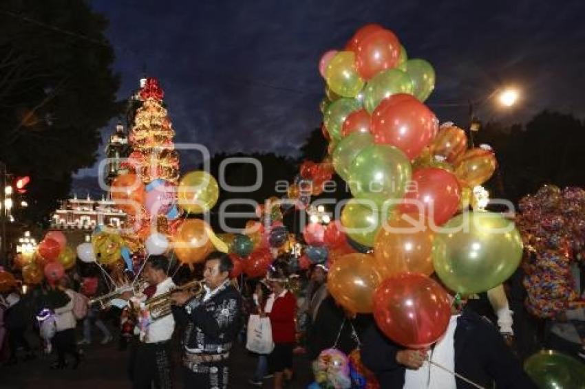 VIRGEN DE GUADALUPE . GLOBEROS