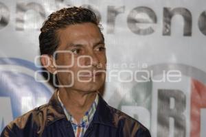CARLOS MARTÍNEZ AMADOR