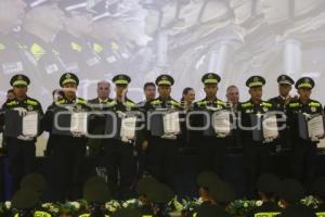 AYUNTAMIENTO . GRADUACIÓN POLICÍAS